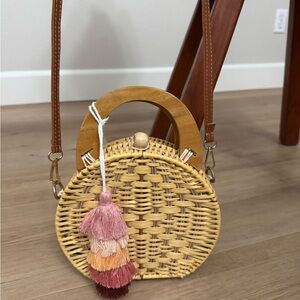 Round Woven Bag with Tassel